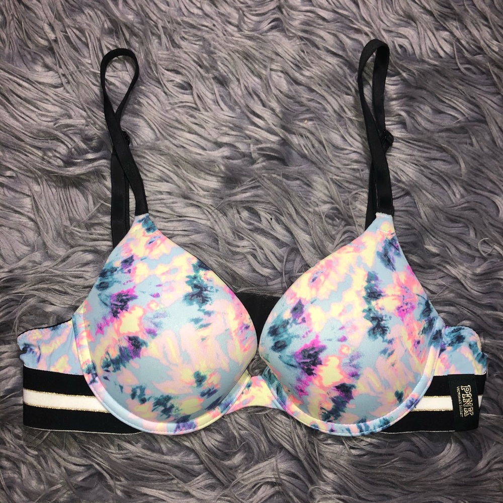 Pink Victoria’s Secret bra size 32B